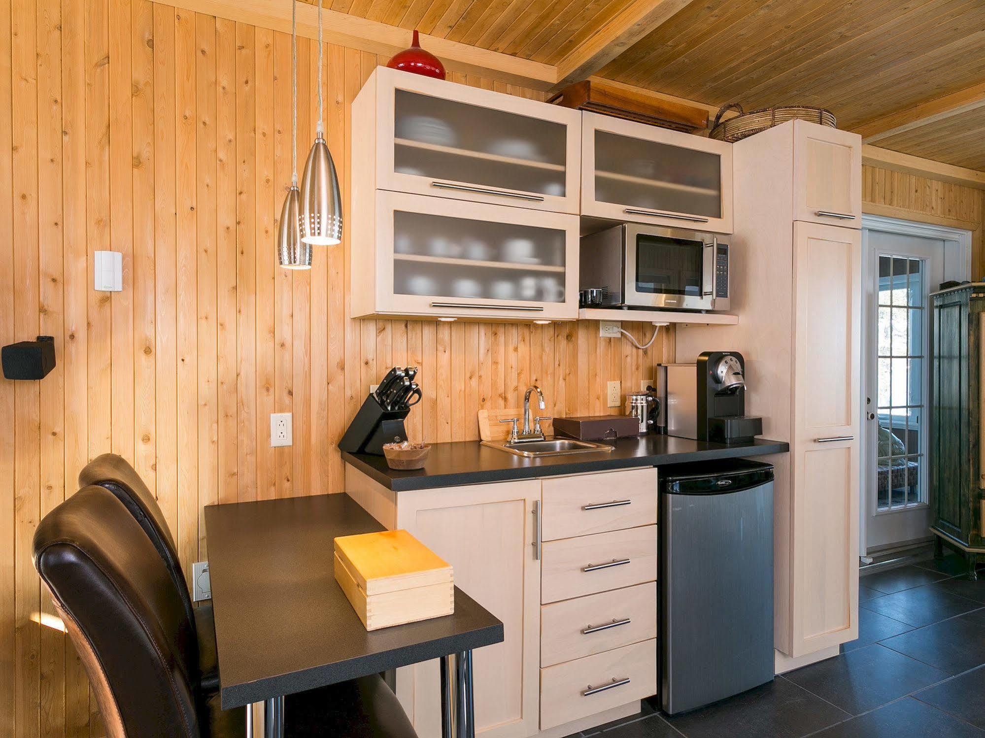 Auberge Des Eaux Vives Ла Мале Екстериор снимка